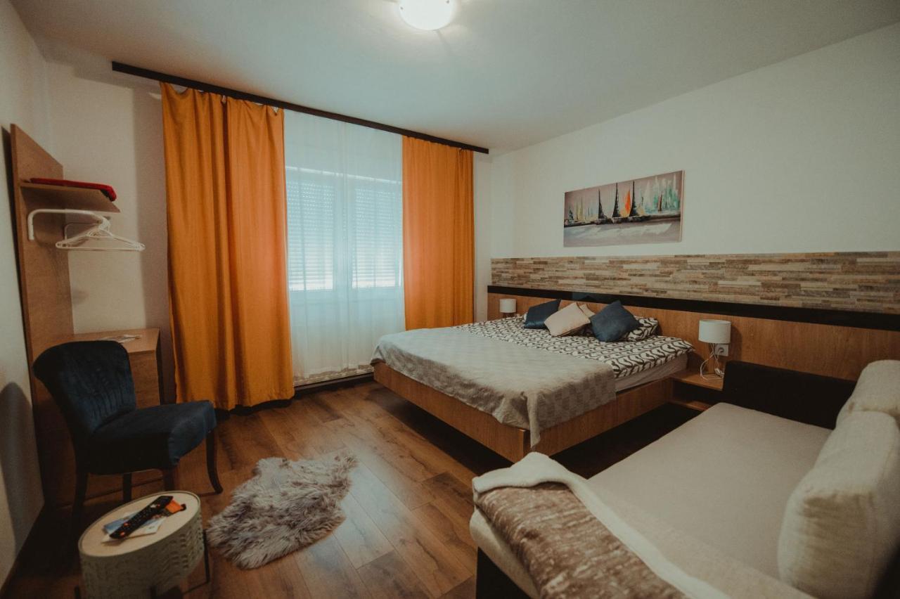 Apartman Lovric Ðakovo Kültér fotó