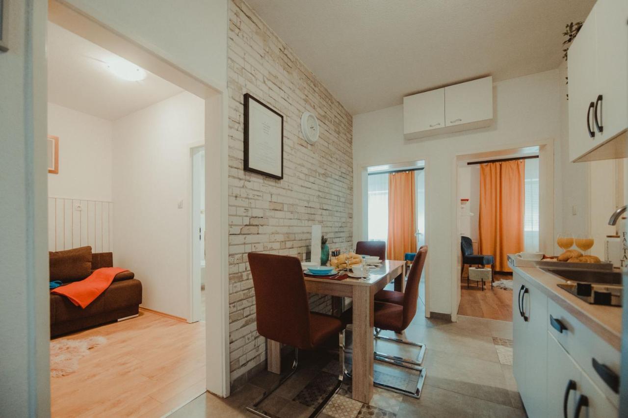Apartman Lovric Ðakovo Kültér fotó