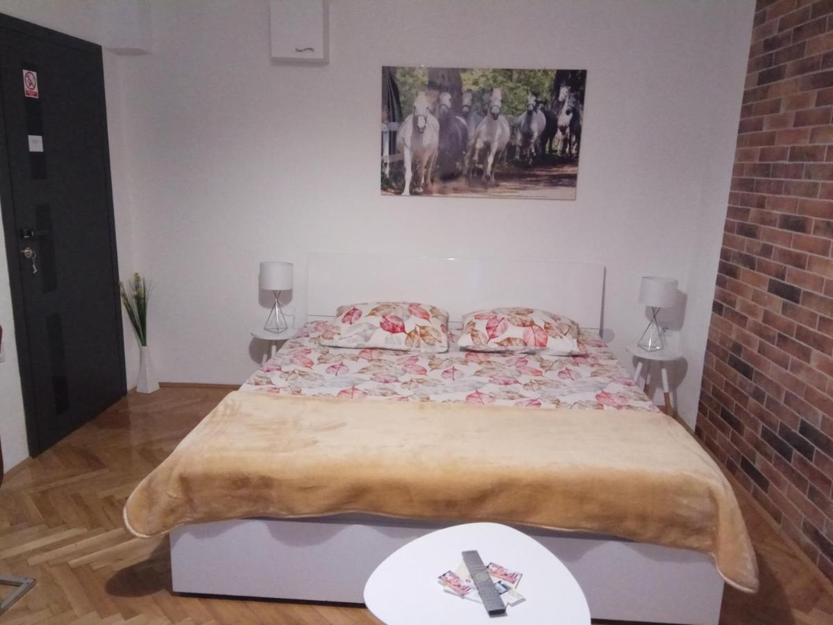 Apartman Lovric Ðakovo Kültér fotó
